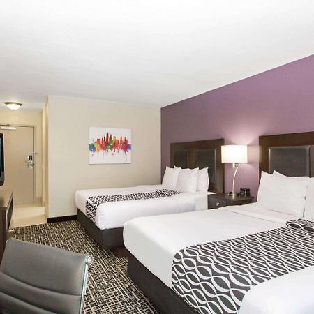 La Quinta By Wyndham Blue Springs Hotel Luaran gambar