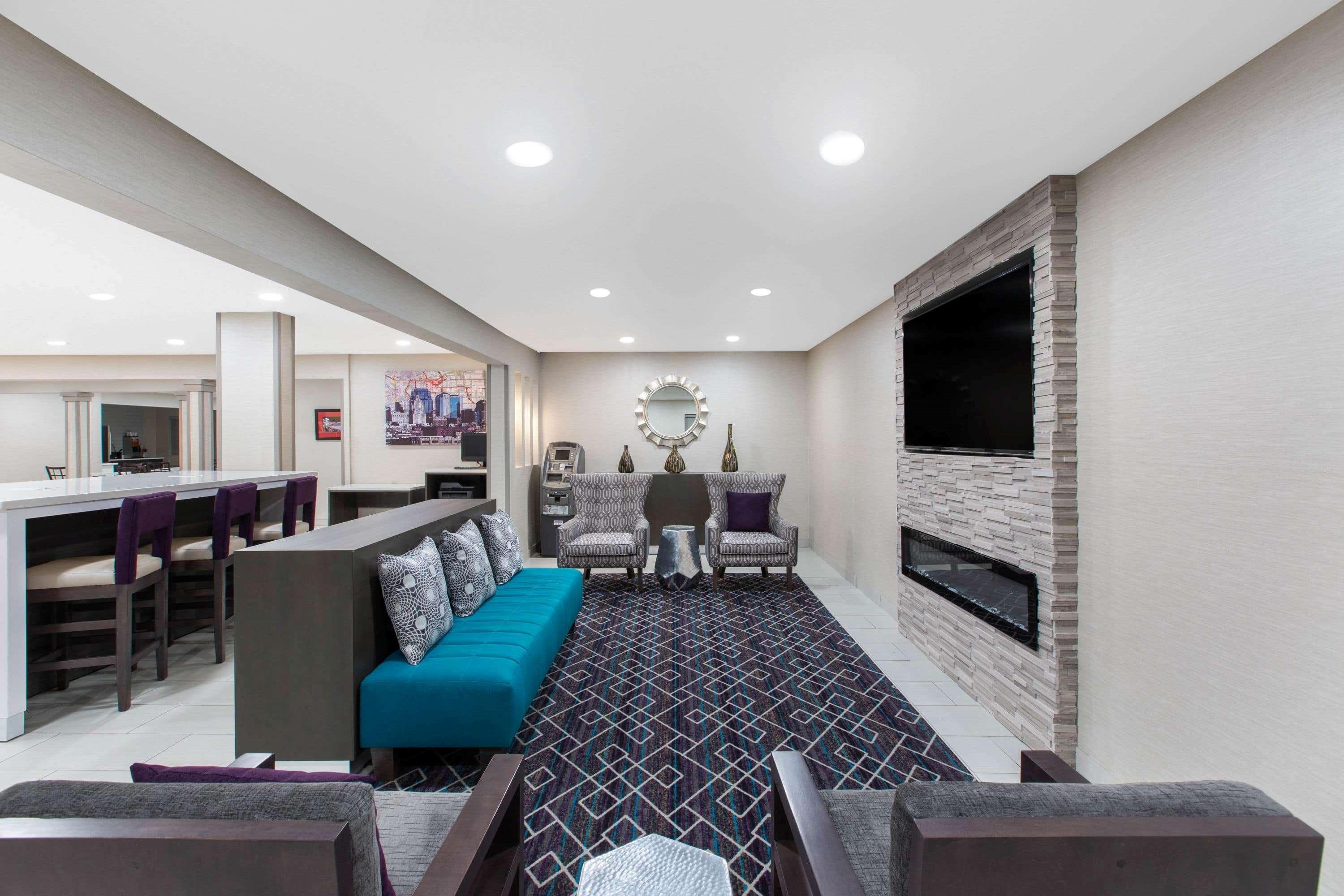 La Quinta By Wyndham Blue Springs Hotel Luaran gambar